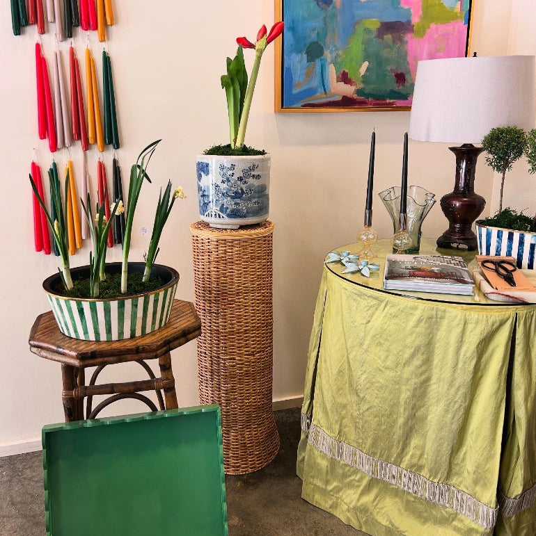 Round Wicker Pedestal