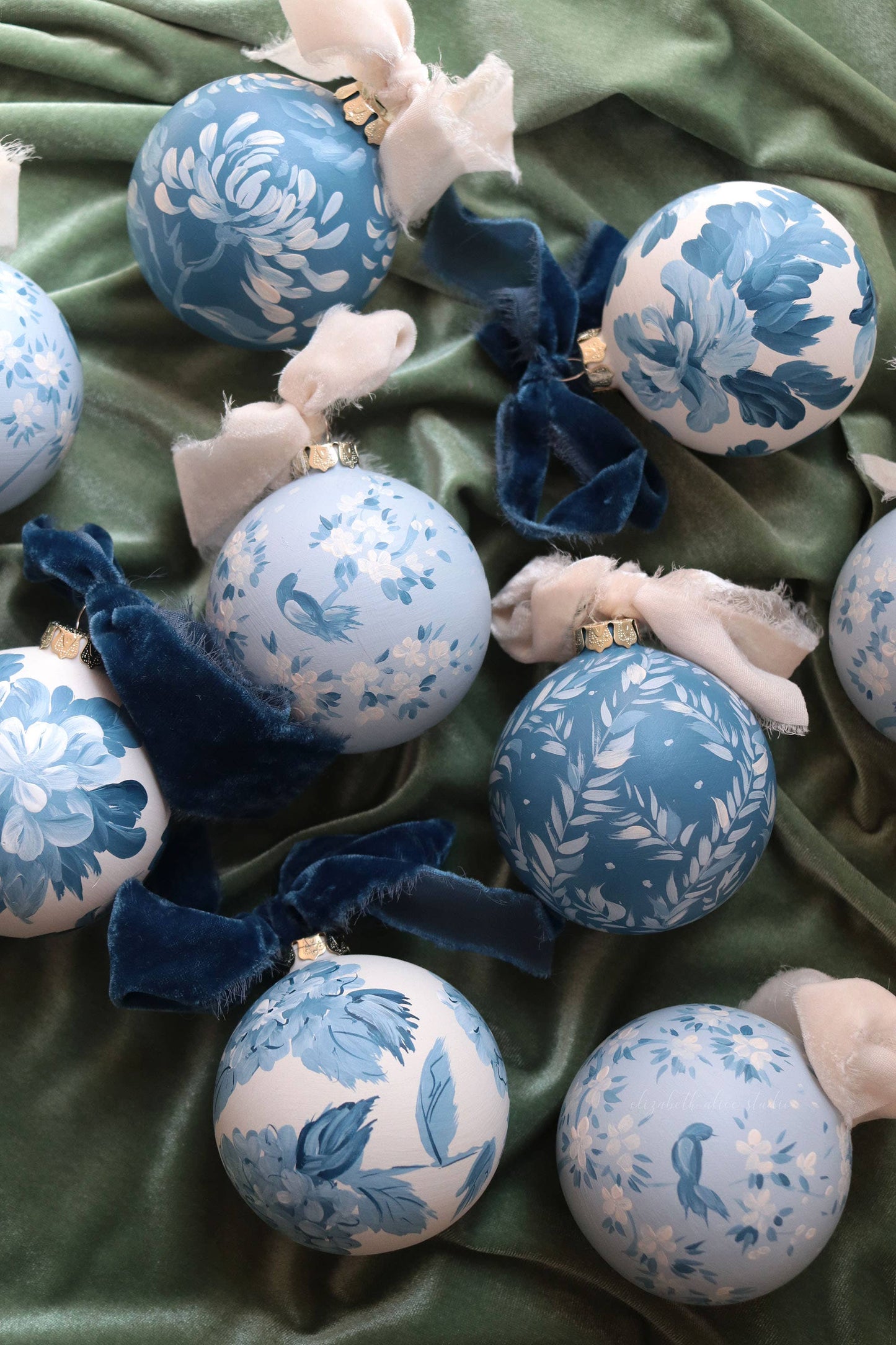 Hydrangea hand-painted ornament, blue and white chinoiserie