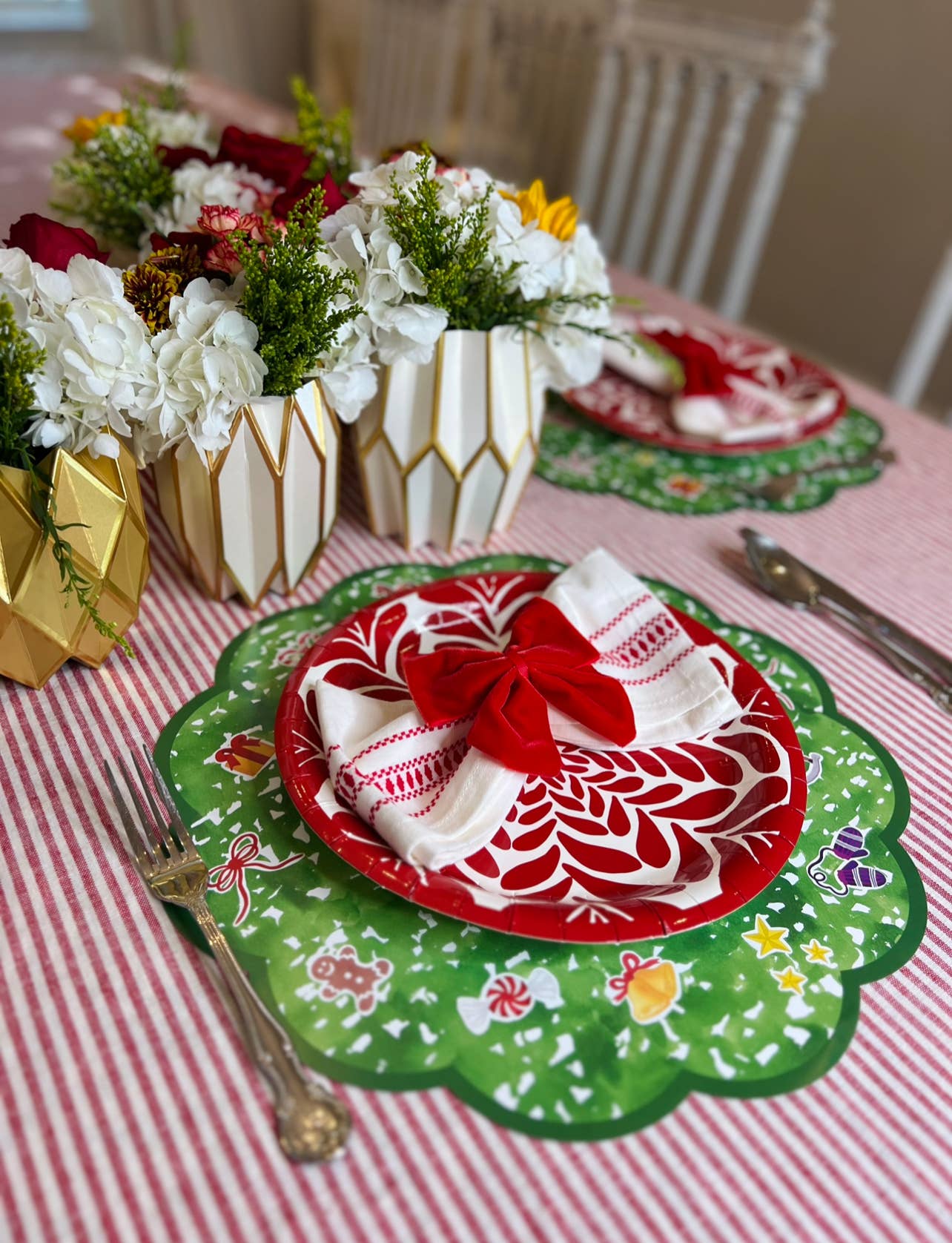 Red Bow Napkin Ties