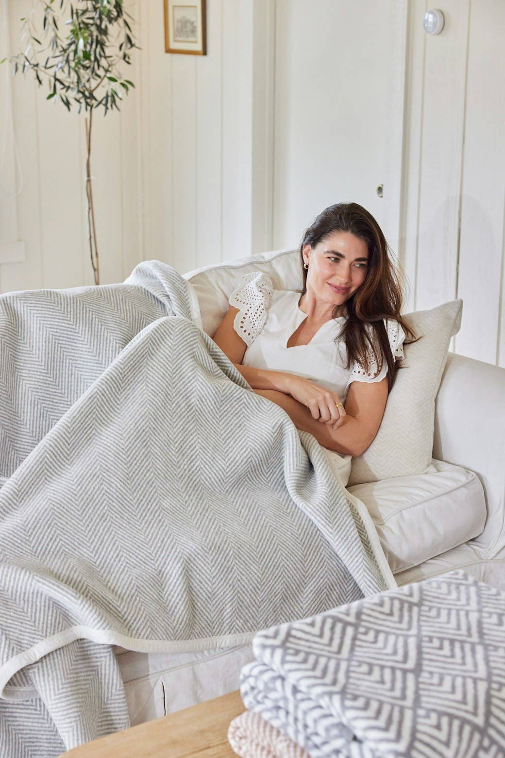 Harborview Herringbone Light Grey Blanket