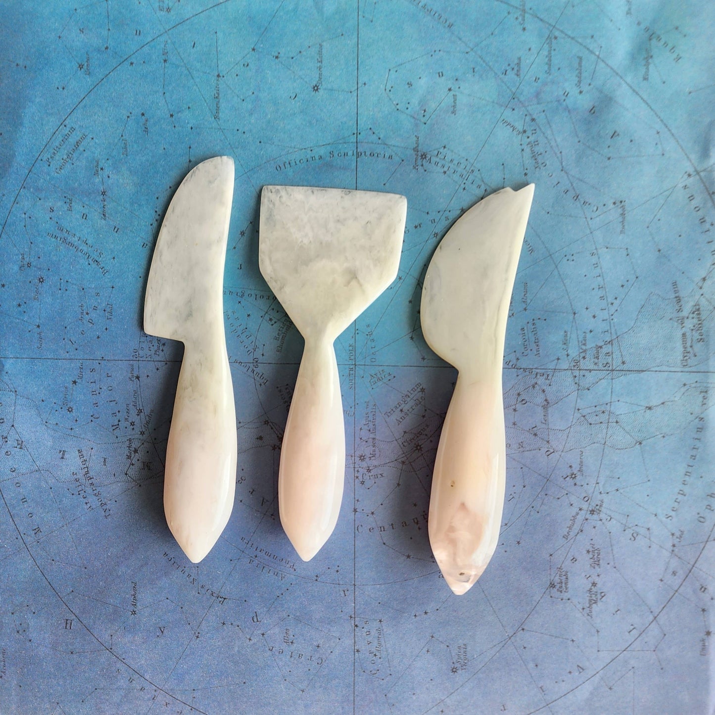 Cheese Knives 3-Piece Set - Resin Charcuterie Tool