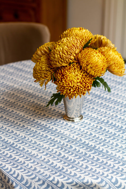 Endless Fleur Tablecloth in Dusty Blue